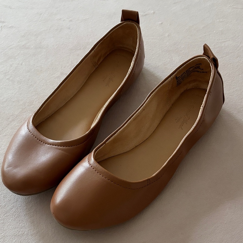Classic Women's Brown Ballet Flats
